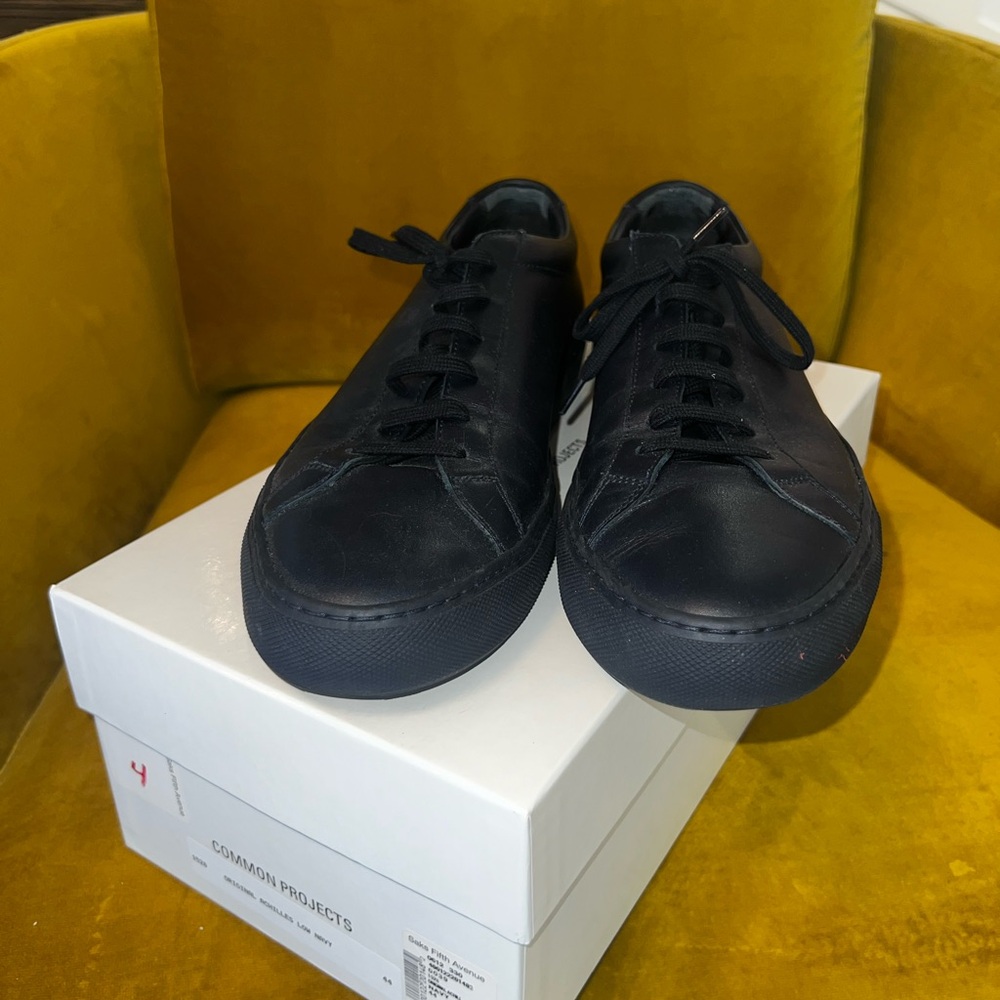 Common Projects Navy Original Achilles Low